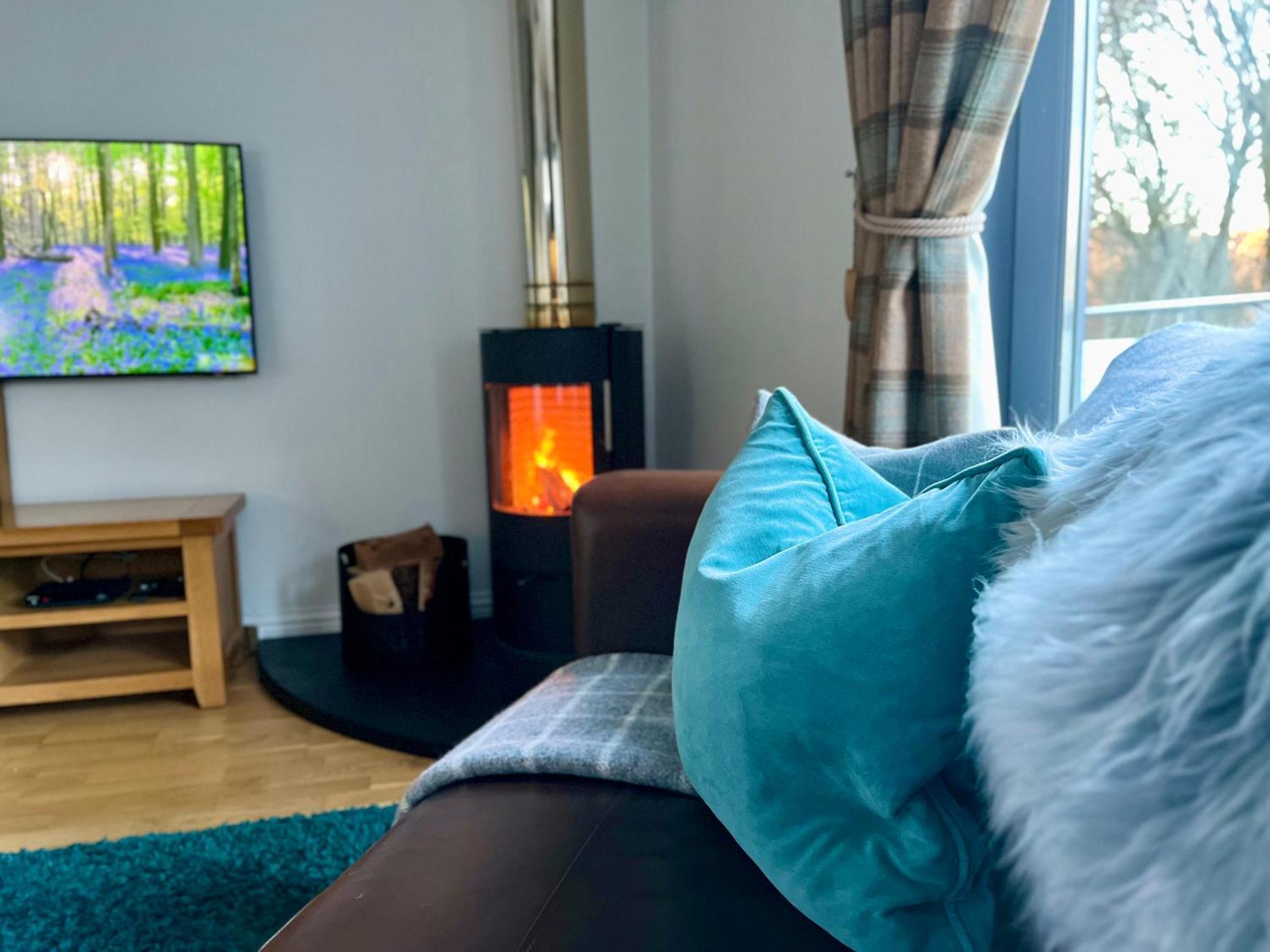 Bluebell Cottage With Hot Tub Ballachulish Exteriör bild